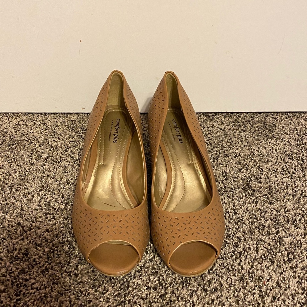 Light brown, open-toe shoes